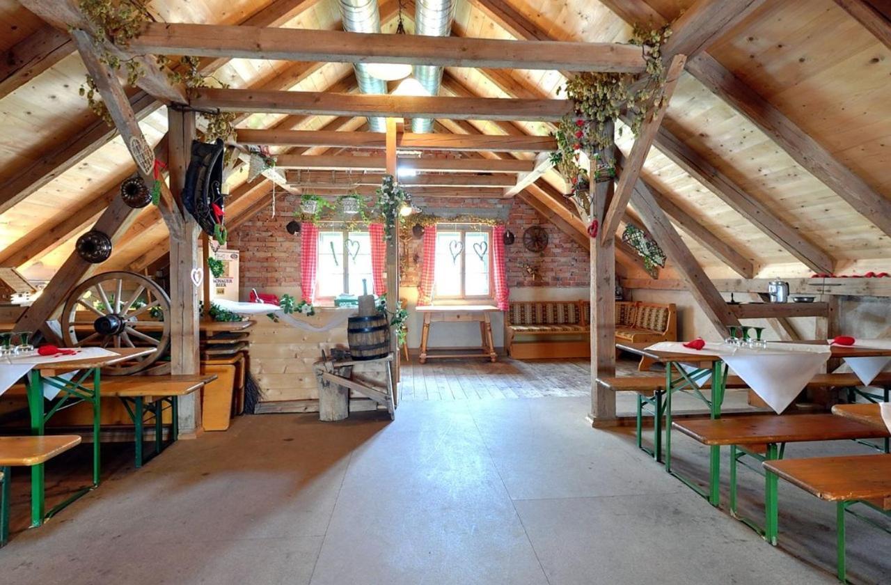 Pension Dorfstrasse 6 Stetten  المظهر الخارجي الصورة