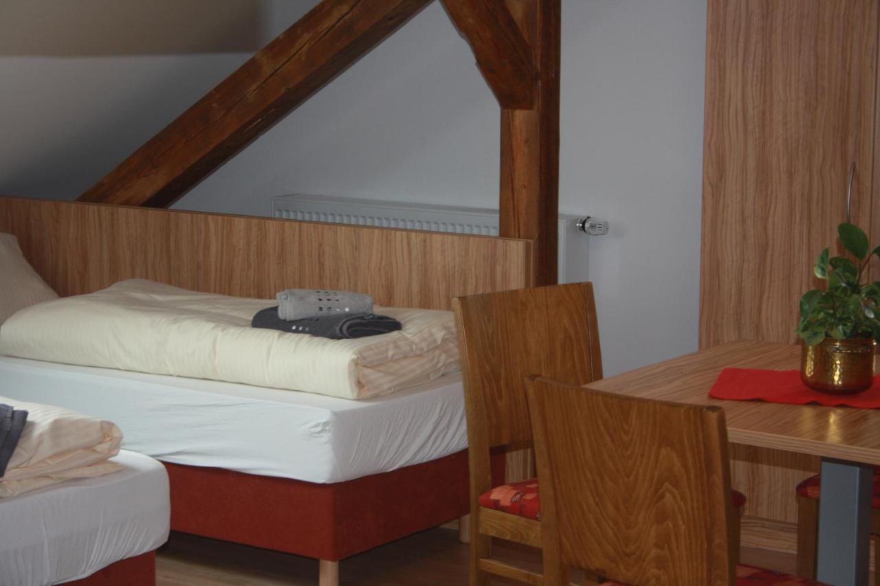 Pension Dorfstrasse 6 Stetten  المظهر الخارجي الصورة