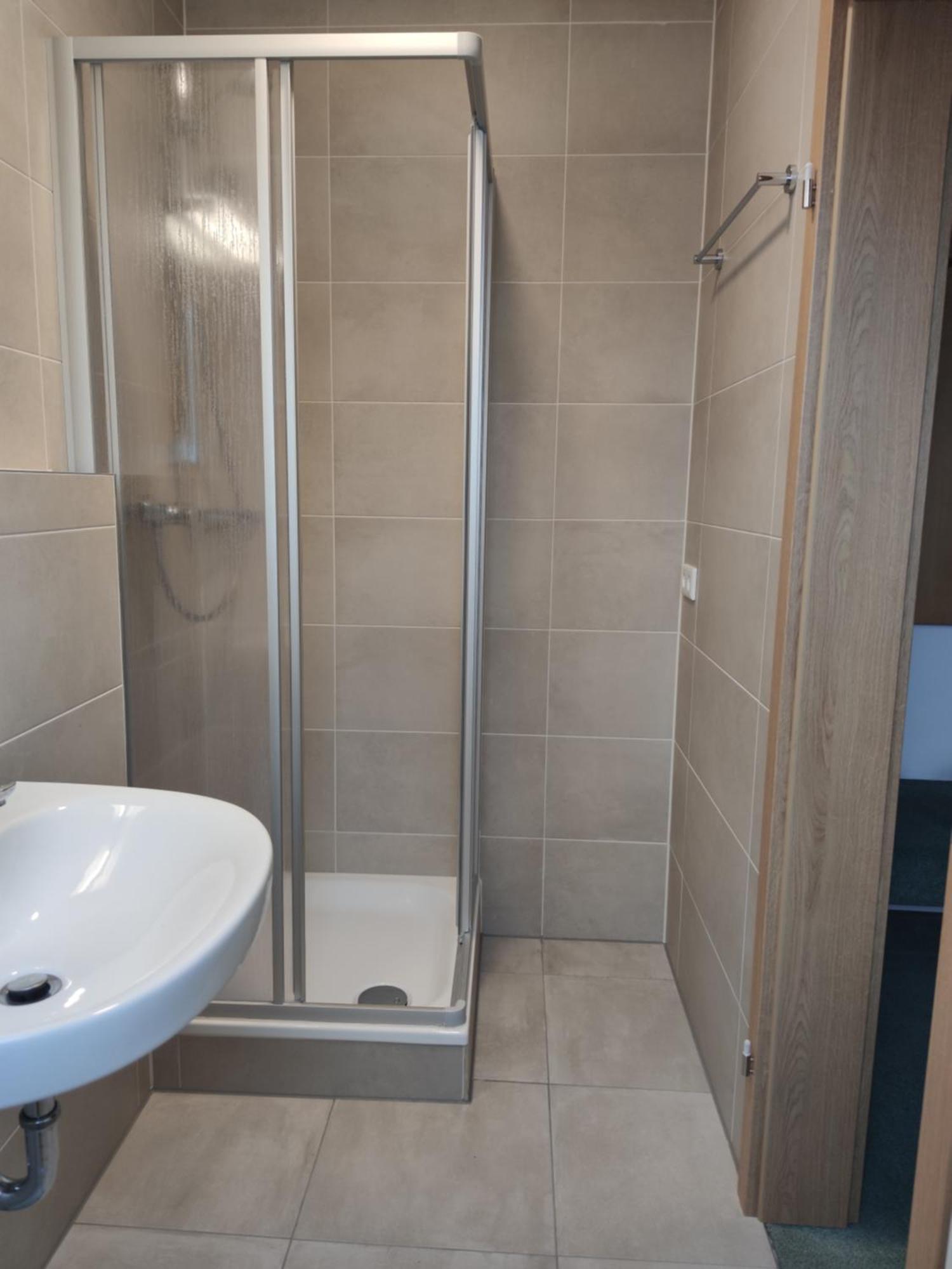 Pension Dorfstrasse 6 Stetten  المظهر الخارجي الصورة